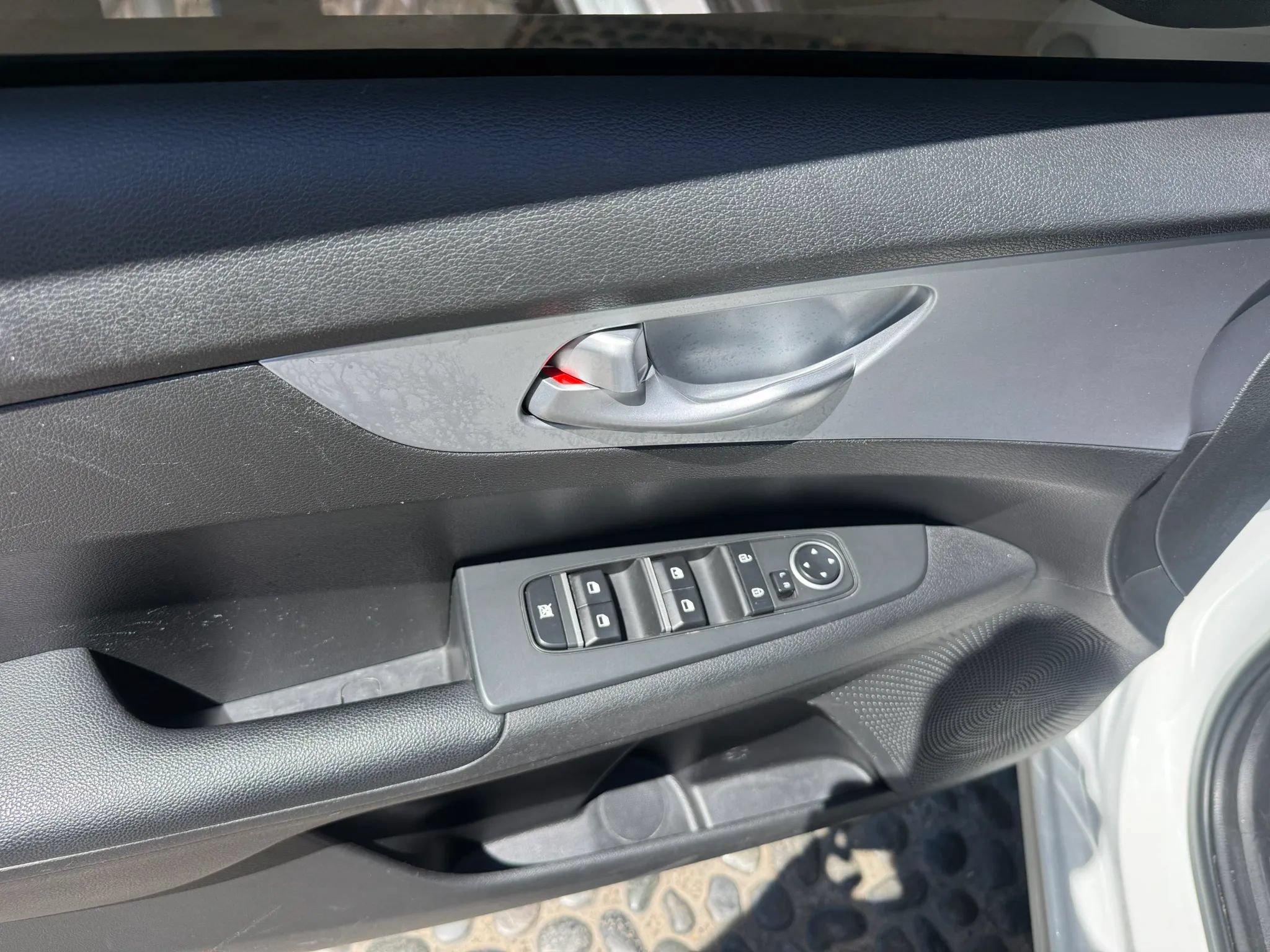 Used 2023 Kia Forte LX FWD image 10