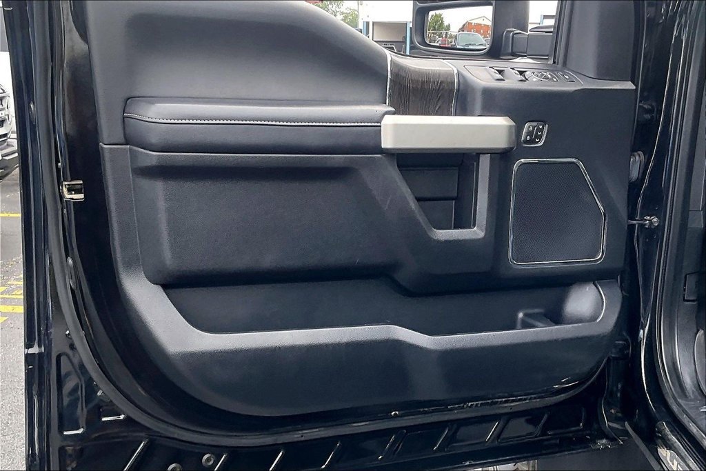 Used 2021 Ford F250 Lariat AWD/4WD image 22