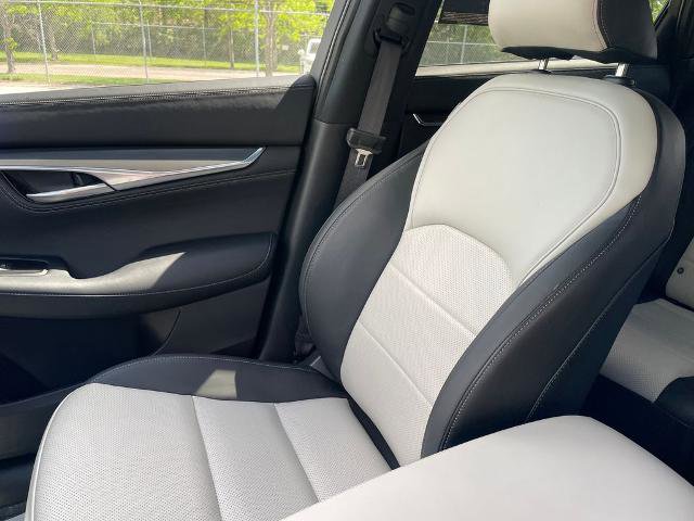 Certified 2025 INFINITI QX55 Luxe w/ Cargo Package image 18