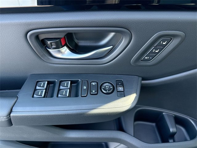 New 2025 Honda Pilot Touring image 15