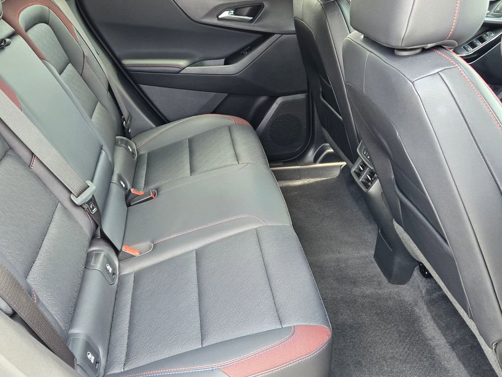 Used 2025 Chevrolet Equinox RS w/ Safety and Technology Package image 17