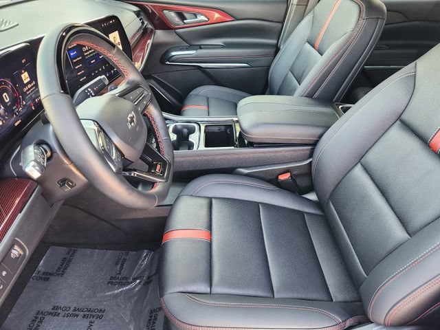 Used 2026 Chevrolet Traverse RS w/ LPO, Floor Liner Package FWD image 4