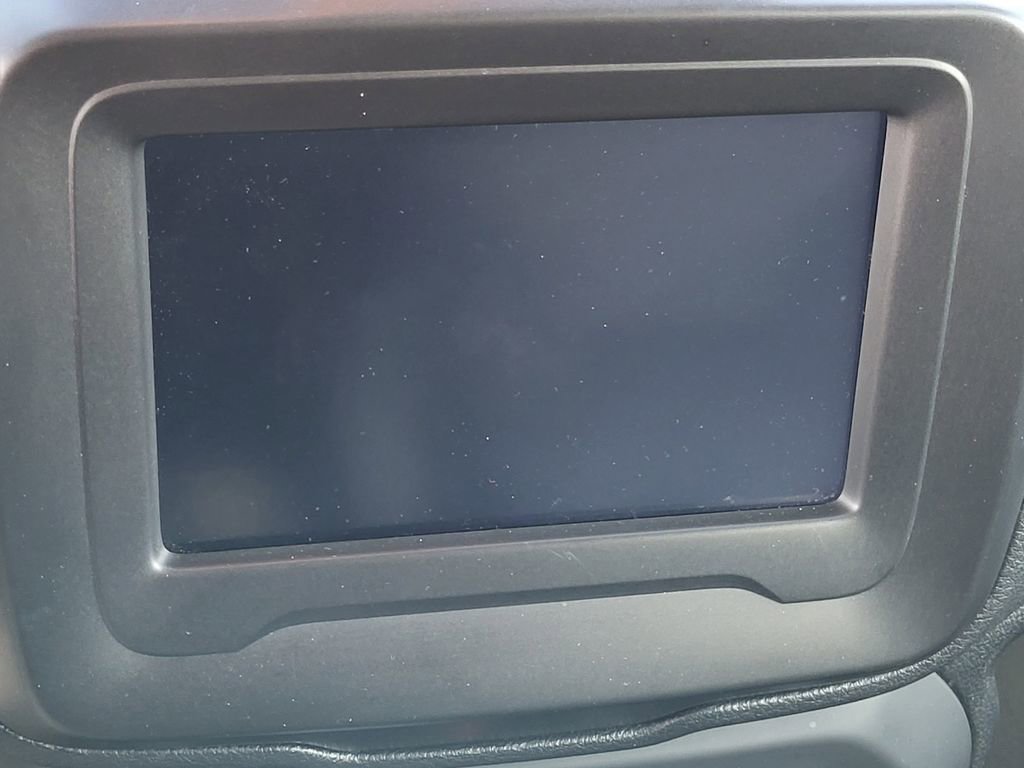 Used 2020 Jeep Renegade Limited image 17