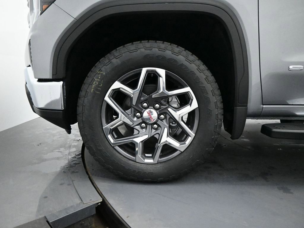 New 2026 GMC Sierra 1500 SLE image 8