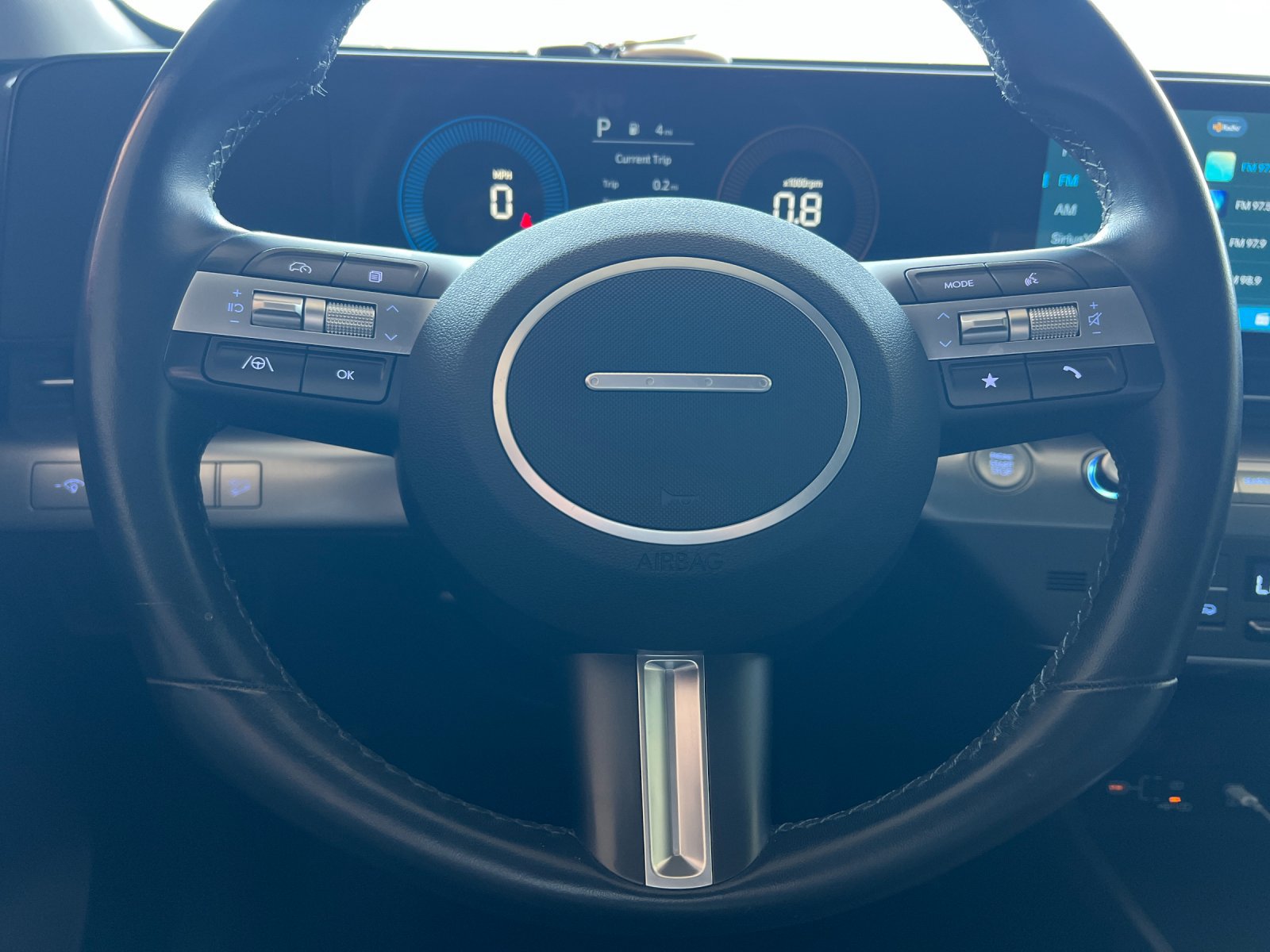 Used 2024 Hyundai Kona SEL FWD image 23