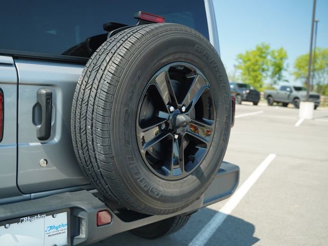 Used 2020 Jeep Wrangler Unlimited Sahara image 43
