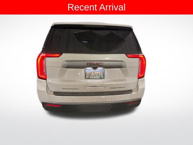 Used 2024 GMC Yukon XL Denali w/ Advanced Technology Package image 11