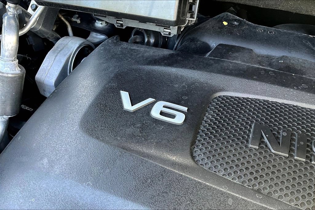 Used 2020 Nissan Pathfinder S AWD/4WD image 31