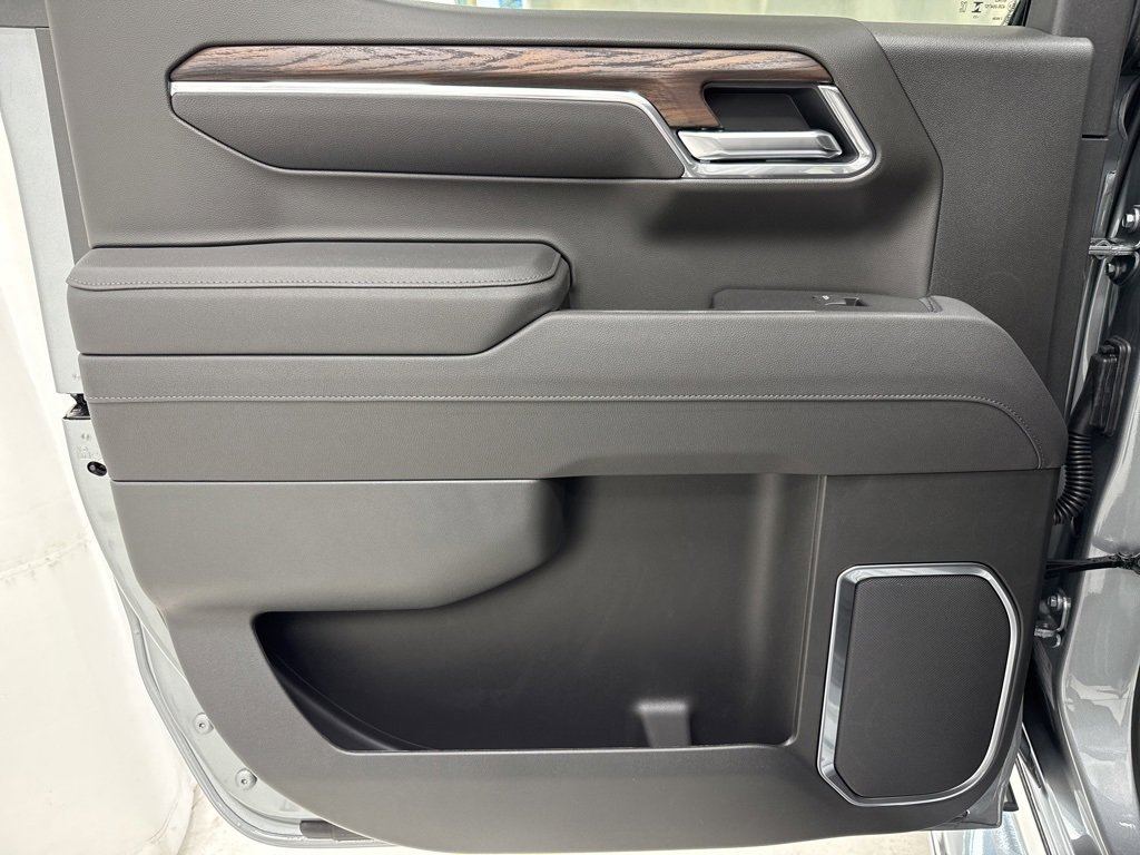 New 2026 GMC Sierra 1500 SLT w/ SLT Premium Package image 13