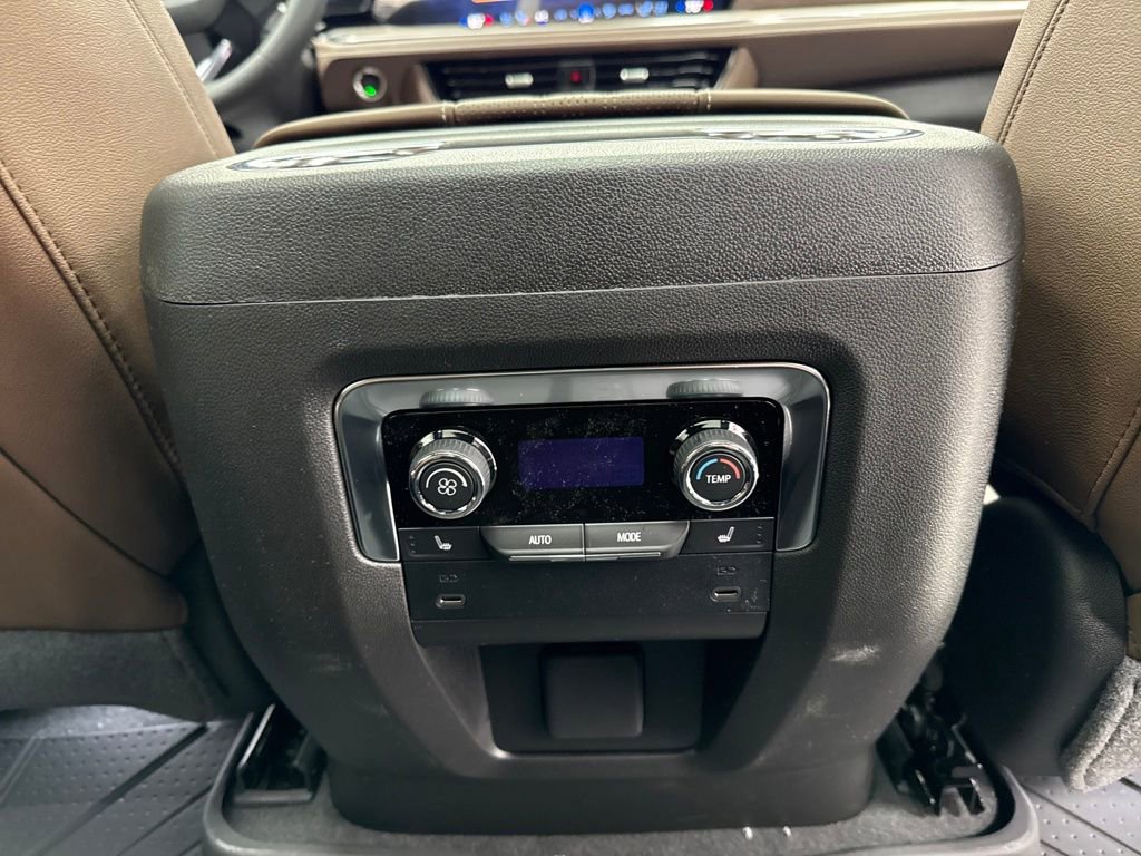 New 2026 Chevrolet Tahoe High Country image 13