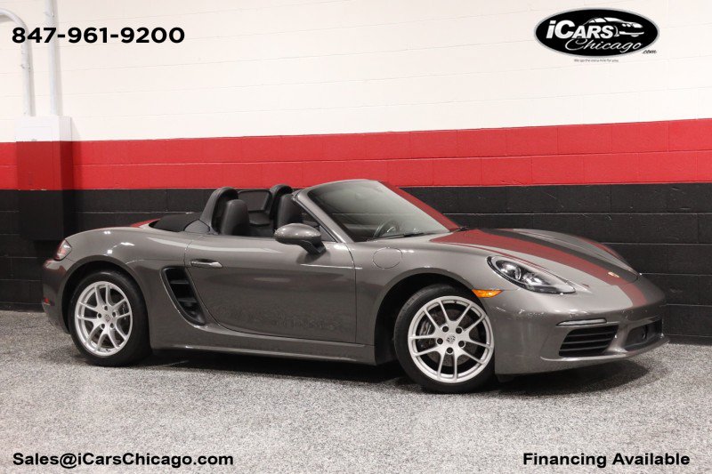 Used 2017 Porsche 718 Boxster RWD image 1