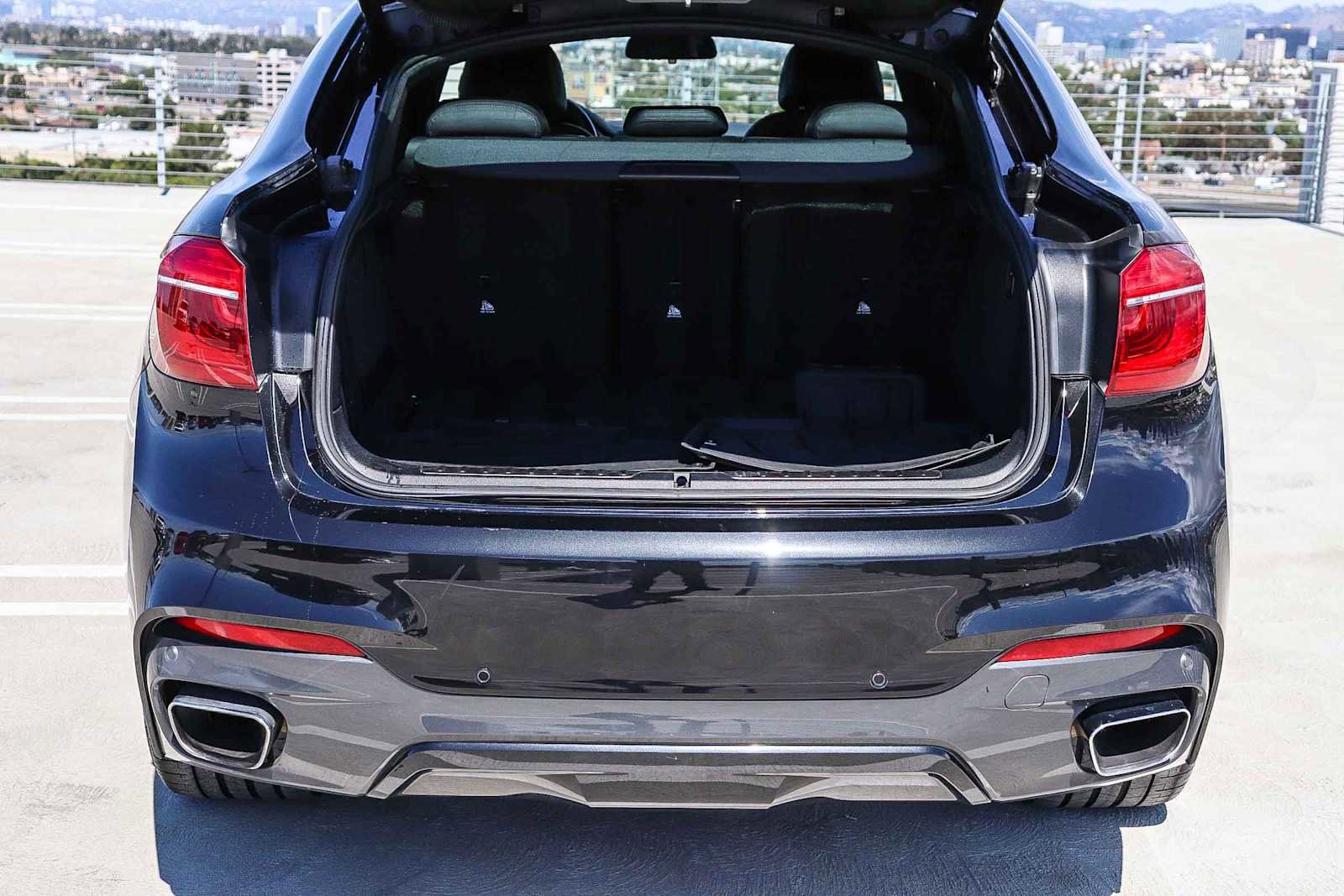 Used 2019 BMW X6 xDrive35i w/ M Sport Package AWD/4WD image 36