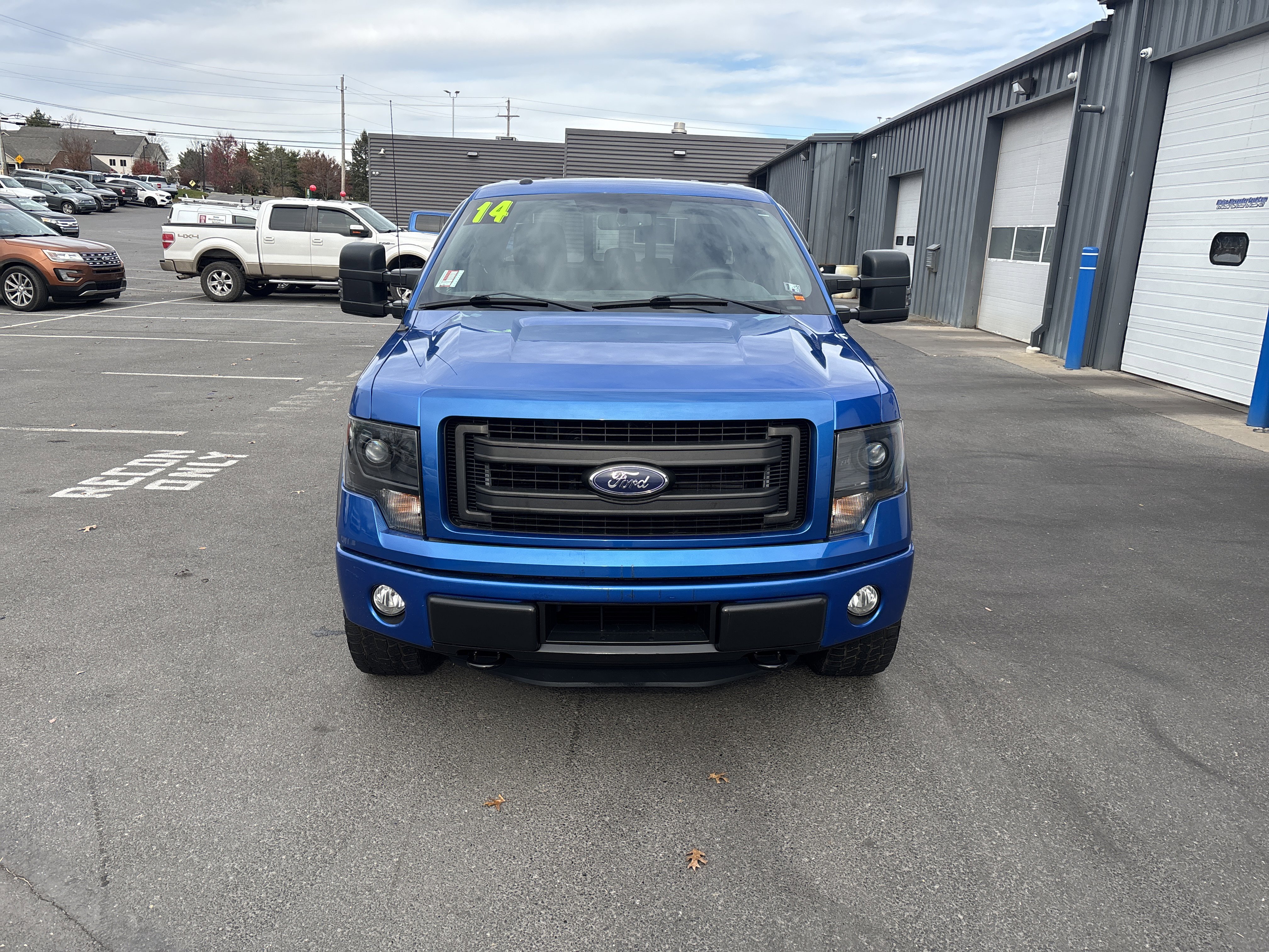 Used 2014 Ford F150 FX4 w/ Equipment Group 402A Luxury image 9
