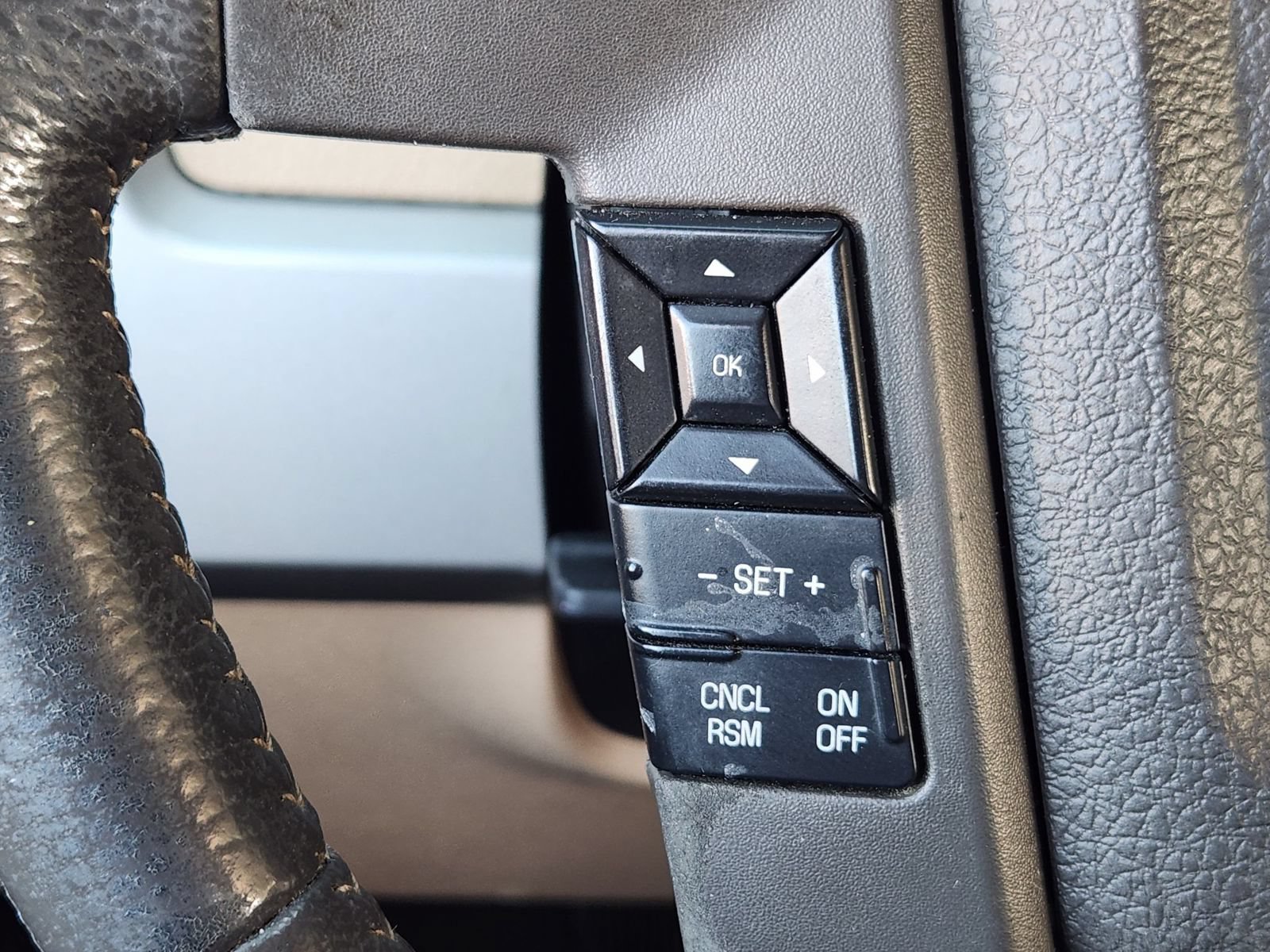 Used 2013 Ford F150 Lariat w/ Luxury Equipment Group AWD/4WD image 29