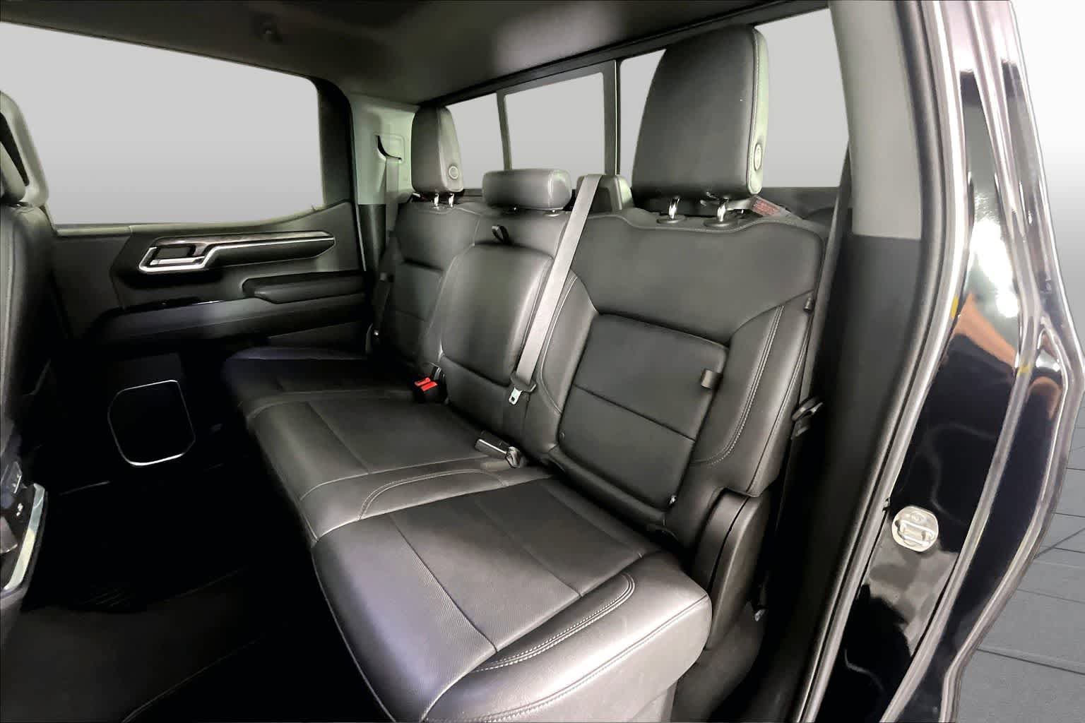 Certified 2023 Chevrolet Silverado 1500 LTZ w/ Technology Package AWD/4WD image 19