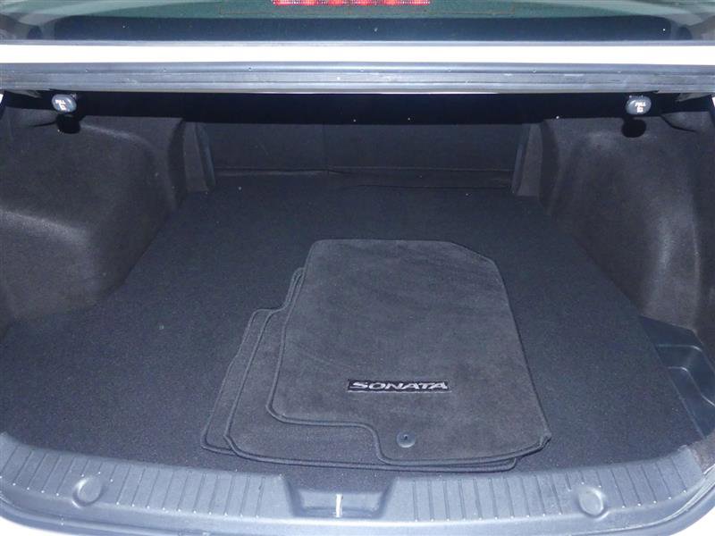 Used 2013 Hyundai Sonata Limited w/ Premium Pkg FWD image 26