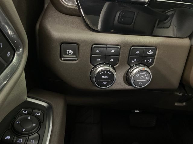 Used 2025 GMC Sierra 2500 SLT w/ SLT Convenience Package AWD/4WD image 26