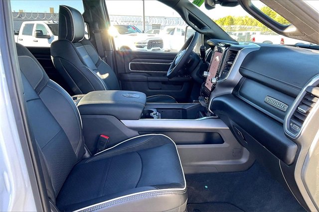 Used 2025 RAM 2500 Laramie image 7