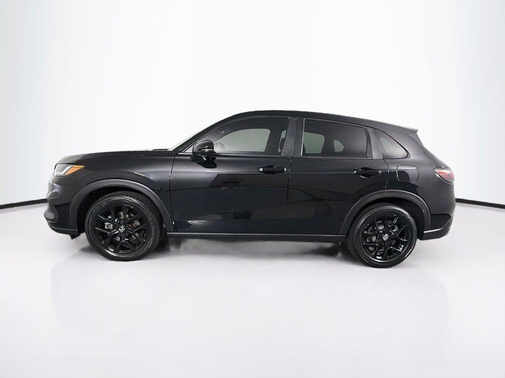 Used 2025 Honda HR-V Sport image 6
