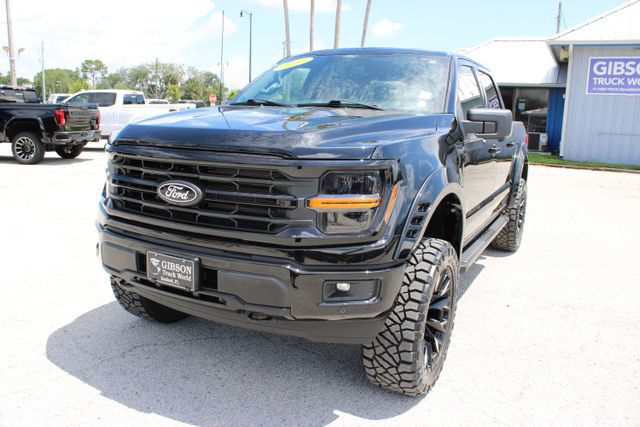 Used 2024 Ford F150 XLT w/ Equipment Group 302A MID AWD/4WD image 3