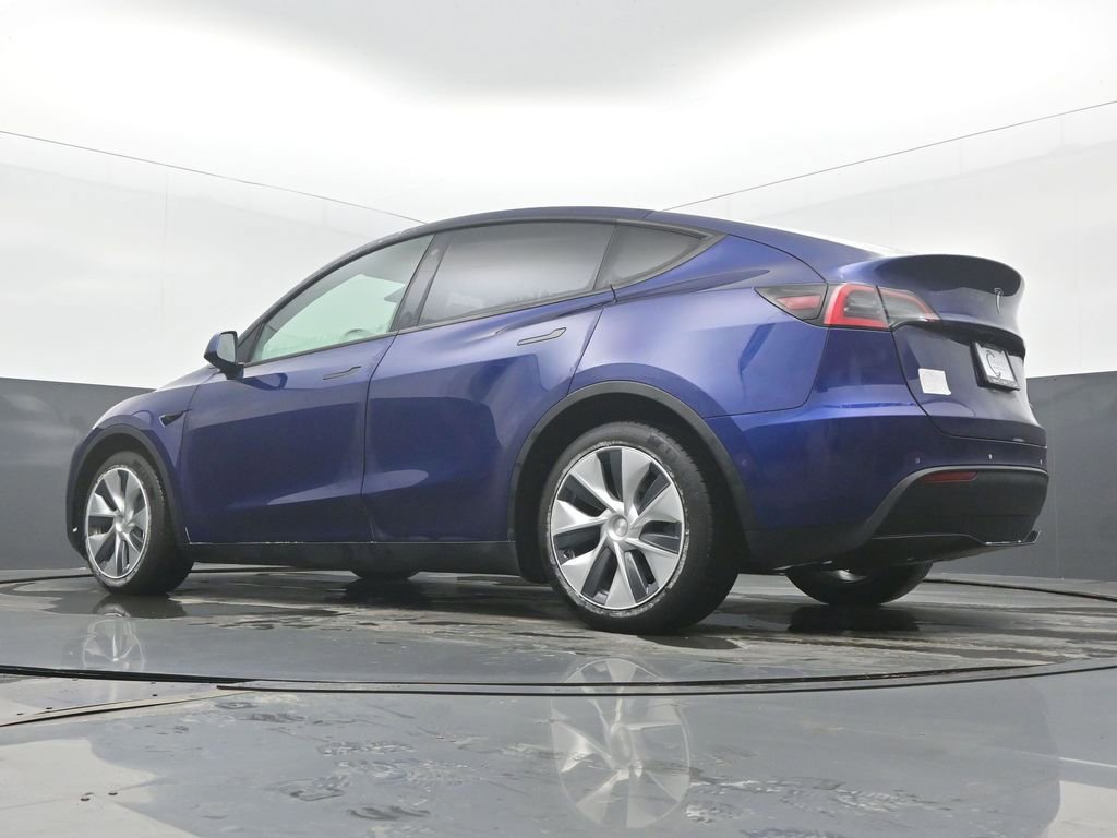 Used 2020 Tesla Model Y Long Range image 44