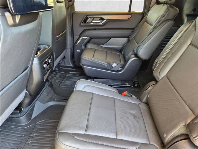New 2026 GMC Yukon XL Denali w/ Advanced Technology Package AWD/4WD image 13