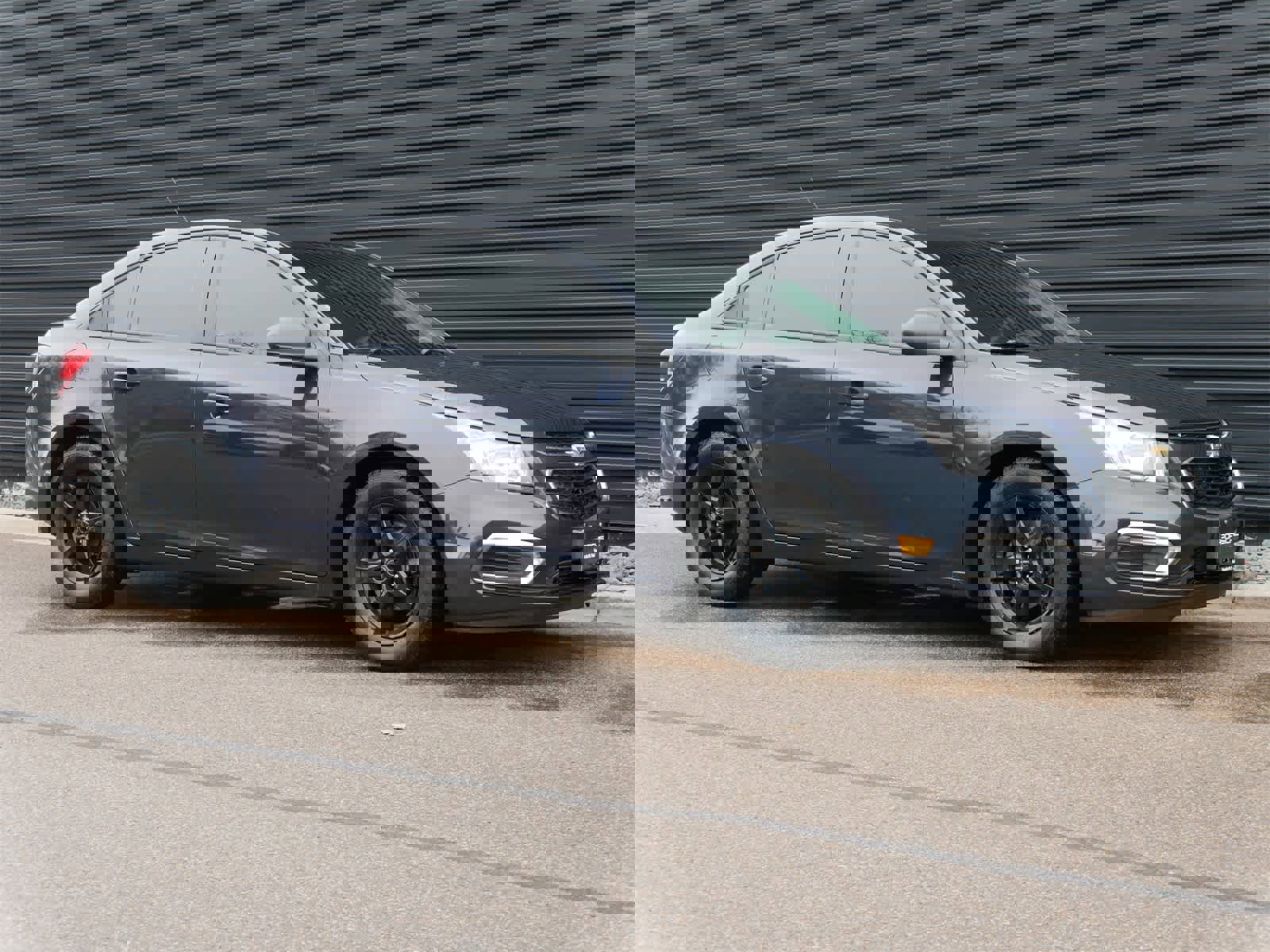 Used 2015 Chevrolet Cruze LS image 27