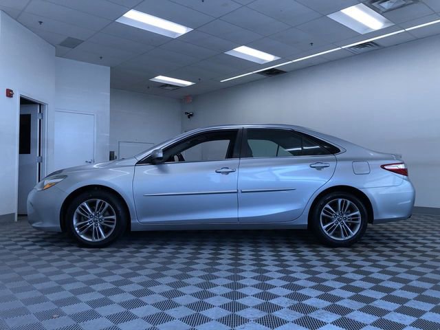 Certified 2016 Toyota Camry SE image 12