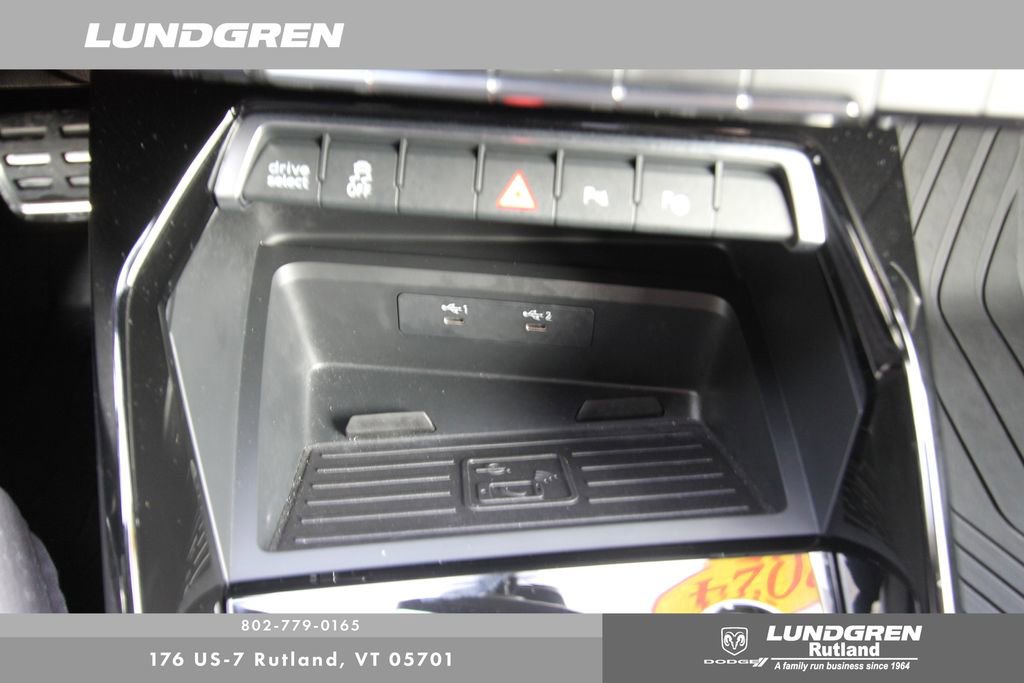 Used 2024 Audi RS 3 w/ RS Technology Package image 27