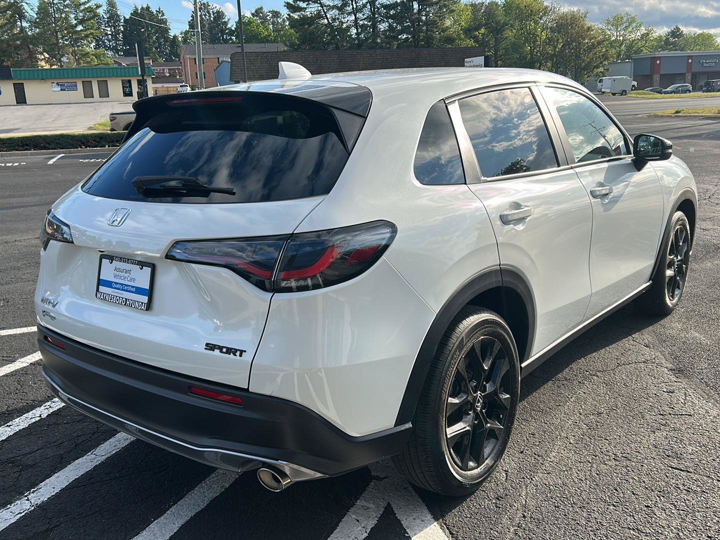 Used 2024 Honda HR-V Sport image 8