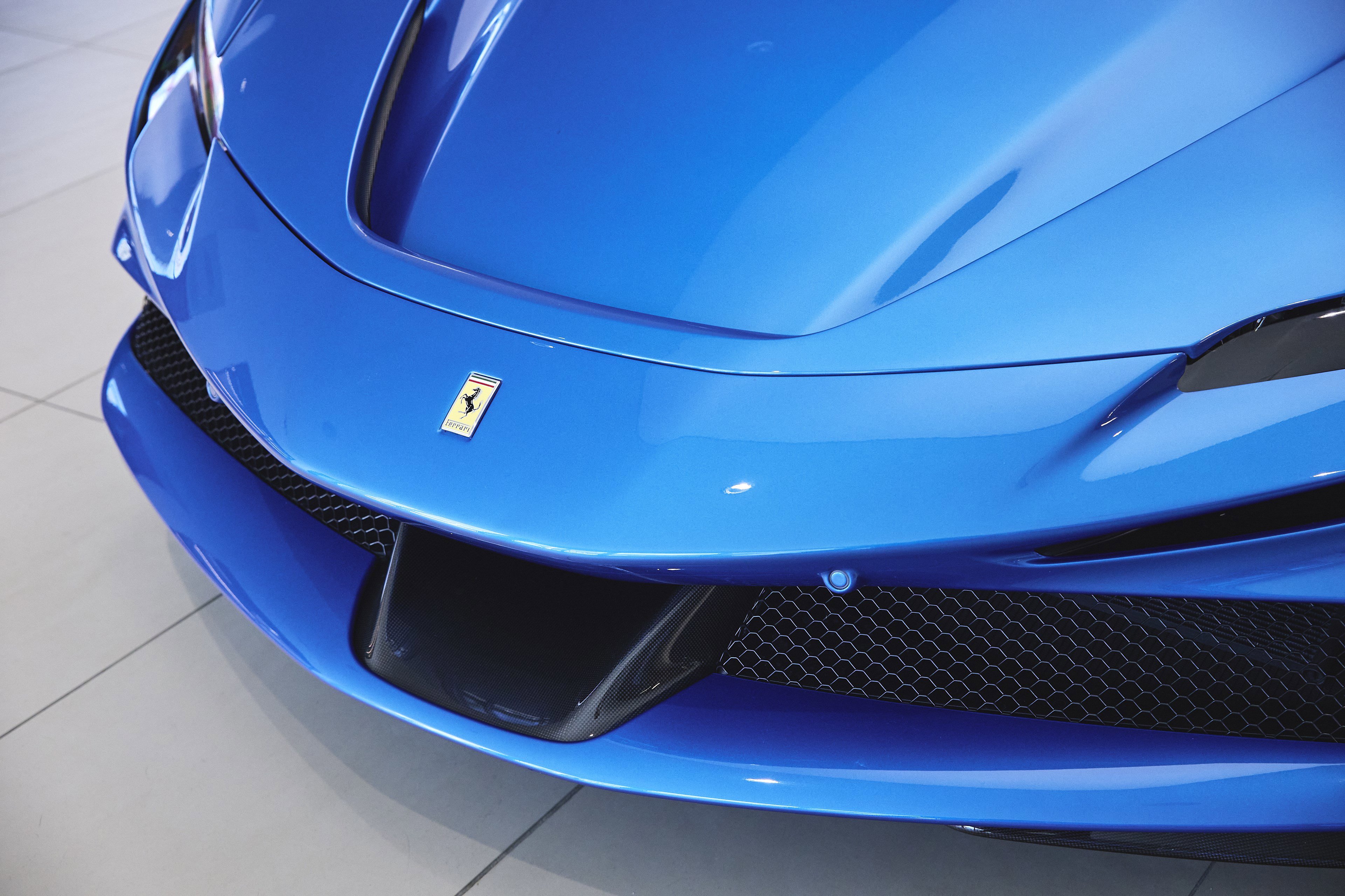 Used 2023 Ferrari SF90 Spider image 71