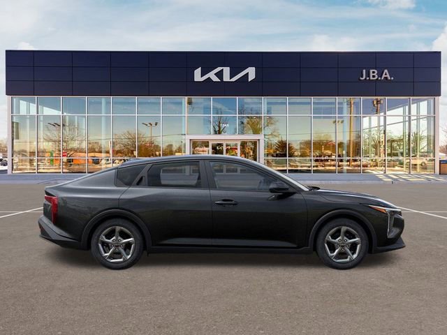 New 2026 Kia K4 LXS image 7