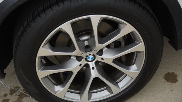 Used 2026 BMW X5 xDrive40i AWD/4WD image 11