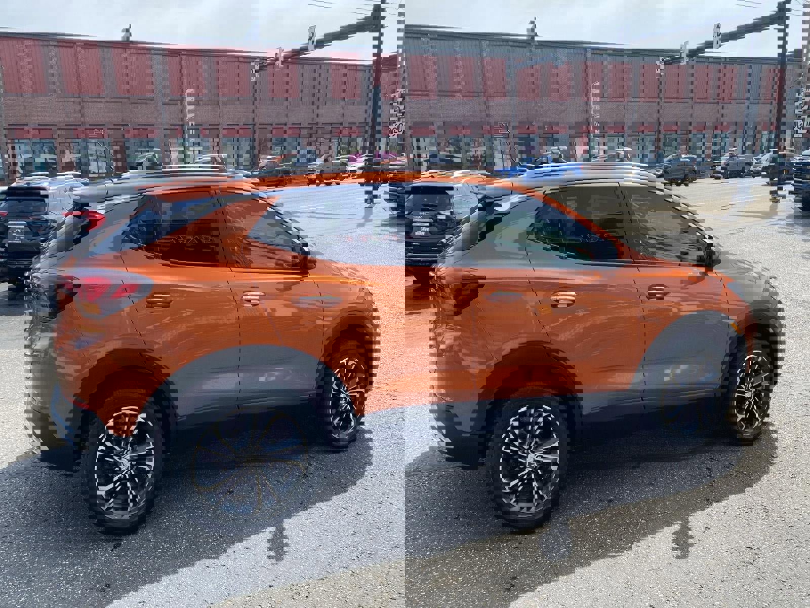 Used 2022 Buick Encore GX Select image 8