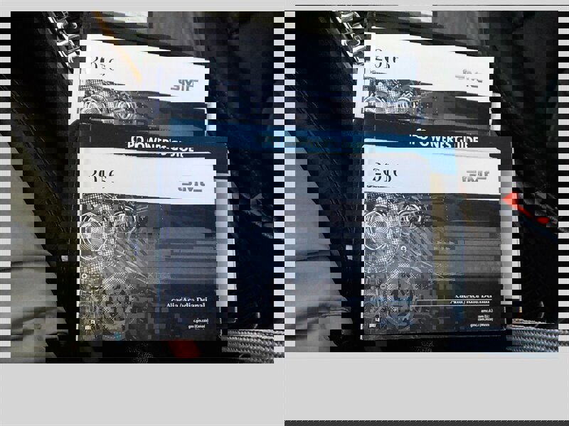 Used 2016 GMC Acadia Denali image 18