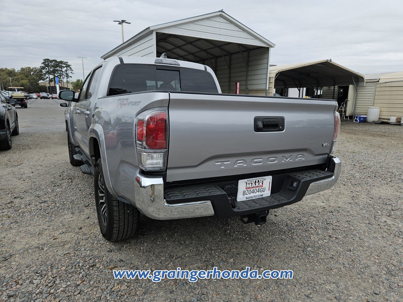 Used 2020 Toyota Tacoma TRD Sport image 9