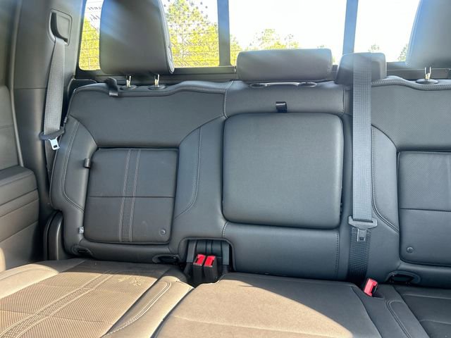 Used 2022 Chevrolet Silverado 1500 High Country w/ High Country Premium Package image 27