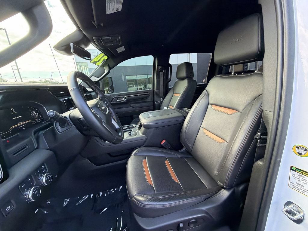 Used 2024 GMC Sierra 2500 AT4 w/ AT4 Preferred Package AWD/4WD image 11