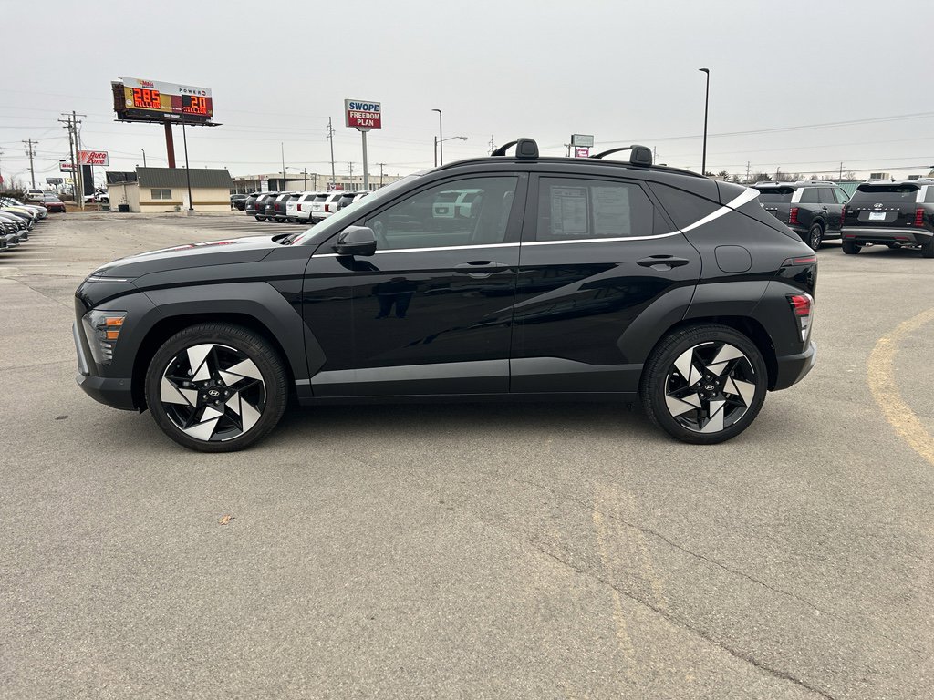 Used 2024 Hyundai Kona Limited image 4