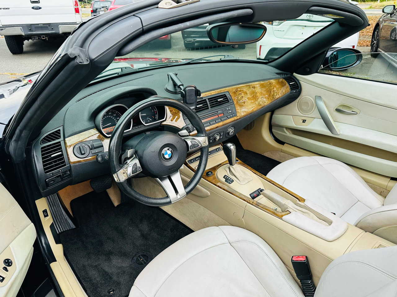 Used 2007 BMW Z4 3.0i image 12