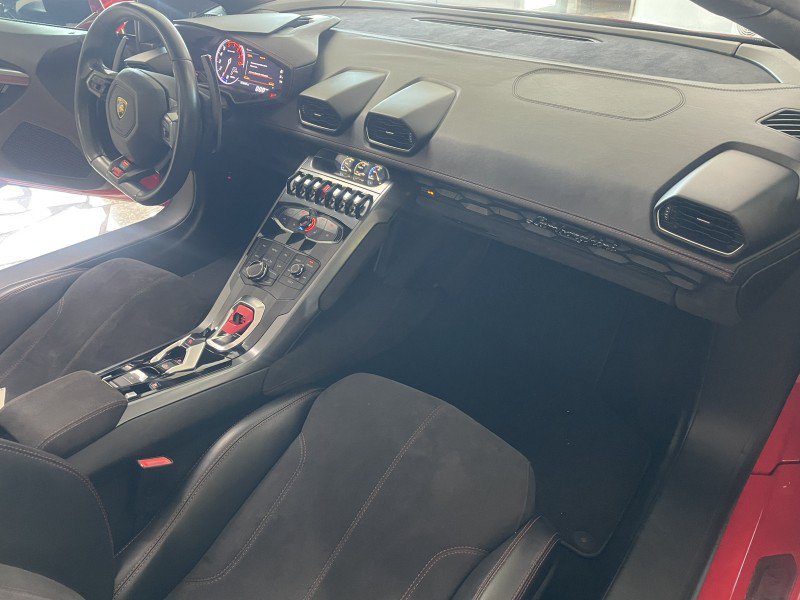Used 2019 Lamborghini Huracan LP 580-2 RWD image 10