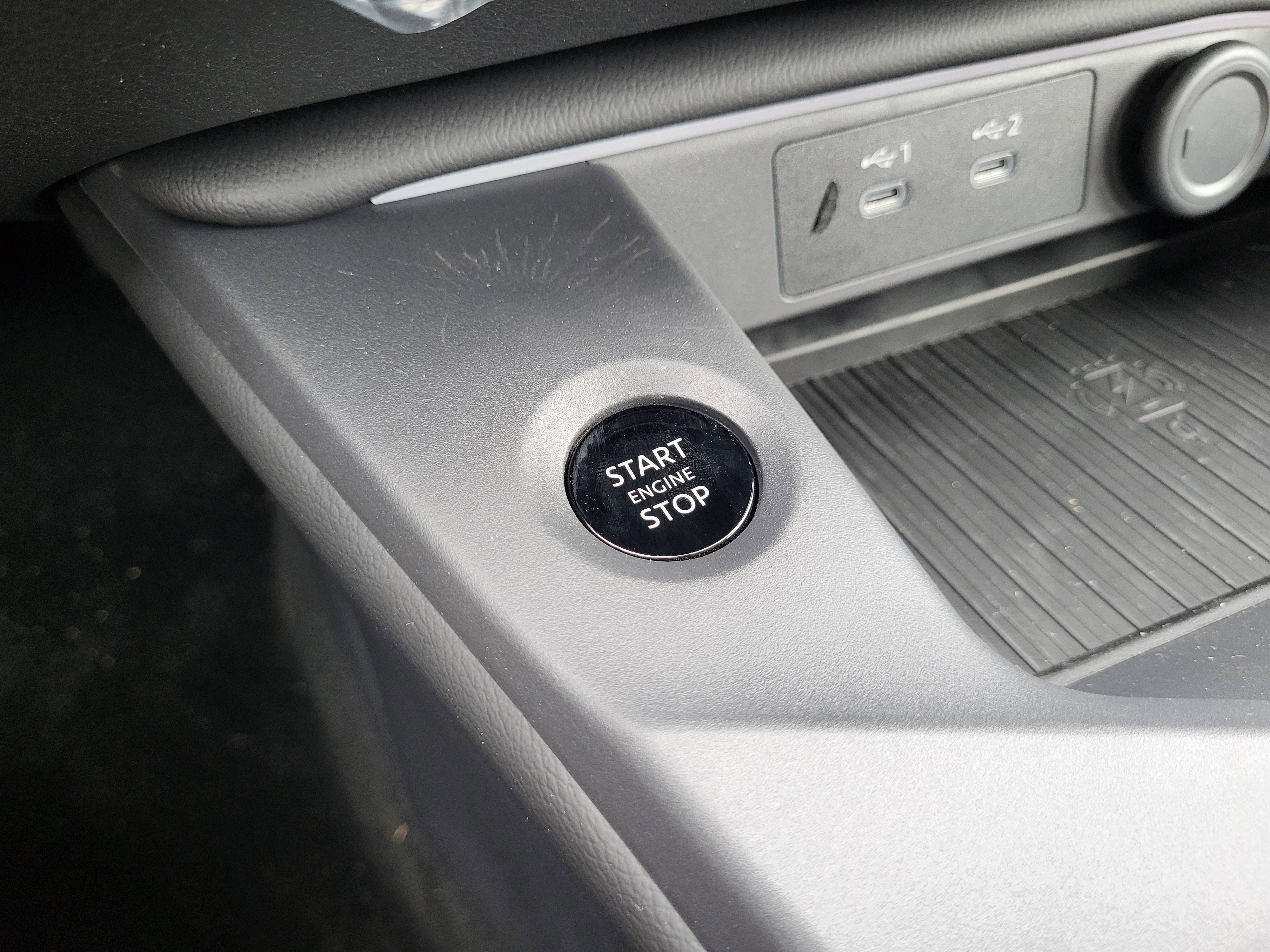 New 2026 Nissan Sentra SV w/ SV Convenience Package FWD image 16