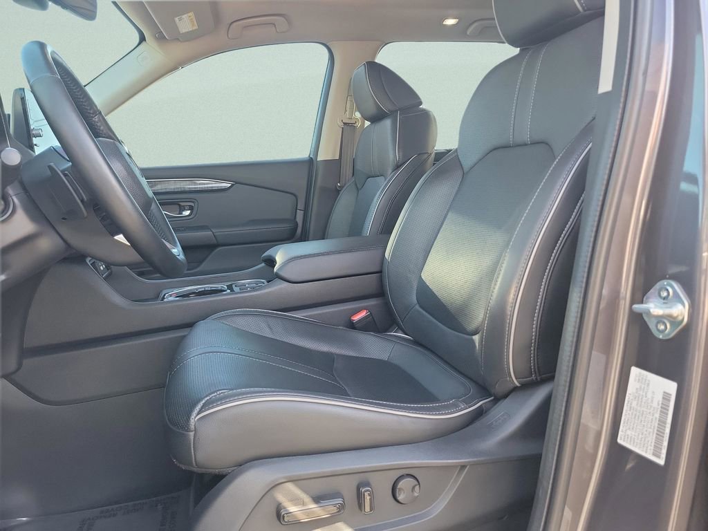 Used 2024 Honda Pilot Elite image 18