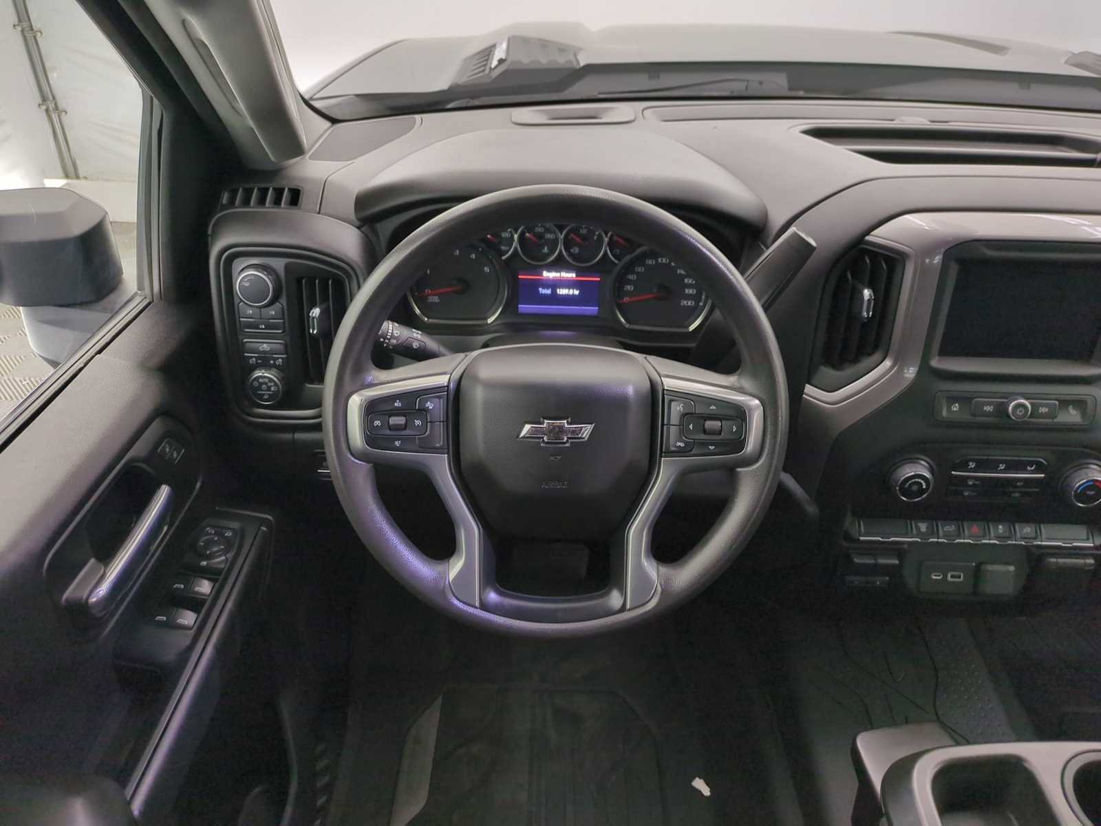 Used 2023 Chevrolet Silverado 2500 Custom w/ Custom Value Package image 21