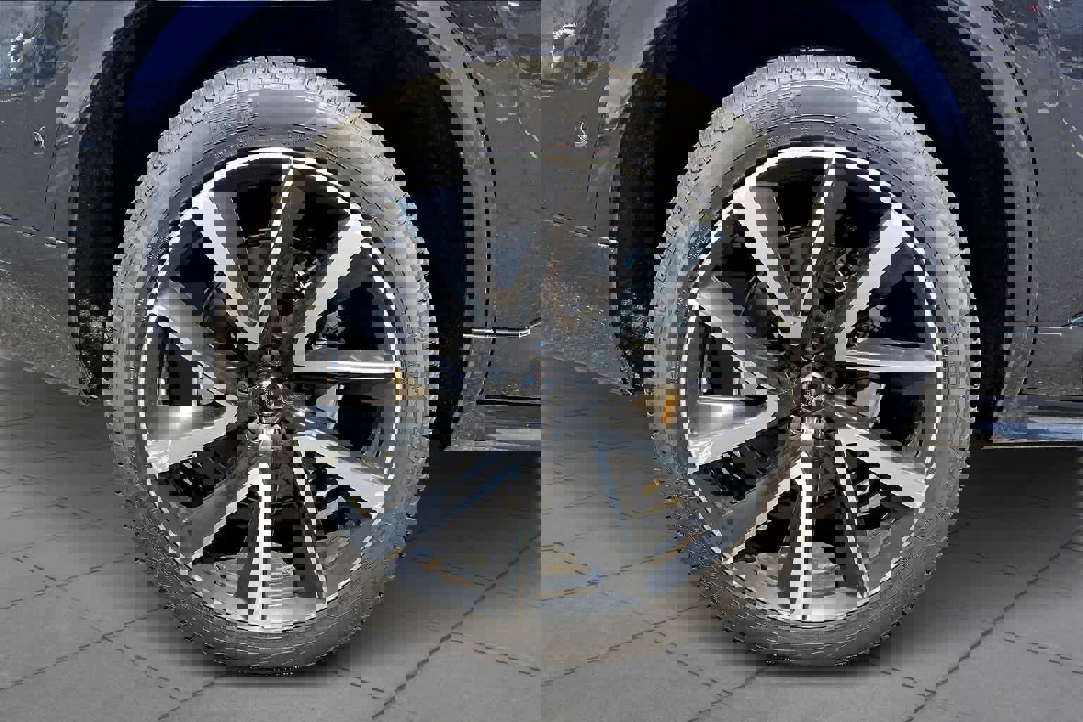 Certified 2023 Volvo XC90 B6 Plus w/ Protection Package image 10