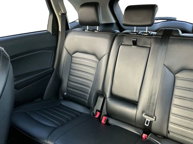 Used 2024 Ford Edge SEL image 16