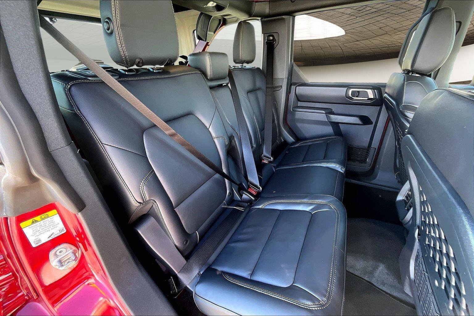 New 2025 Ford Bronco Badlands image 11