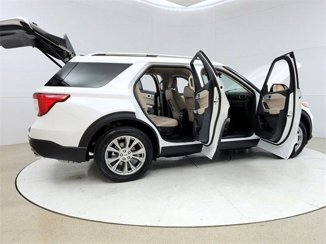 Used 2023 Ford Explorer Limited image 12
