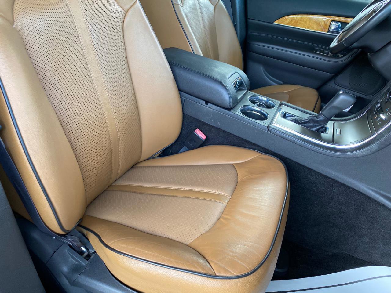 Used 2015 Lincoln MKX FWD w/ Equipment Group 101A image 49