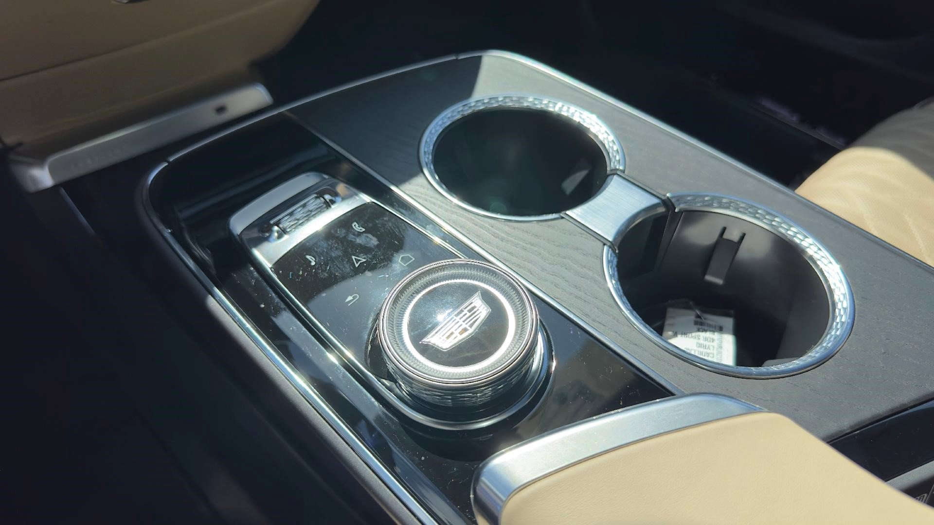 Certified 2024 Cadillac Lyriq Sport w/ Nappa Leather Package image 17